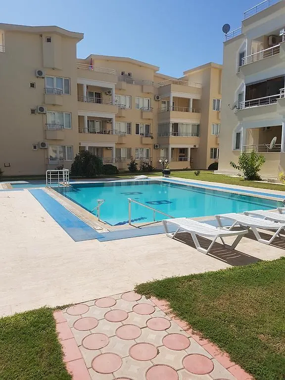 Royal Blue Apartments Didim
